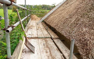 advantages of Hanscombe End thatch roofing