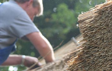 professional Hanscombe End thatchers